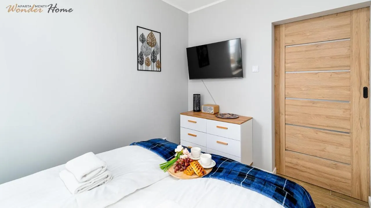 Wonder Home - Apartamenty Blisko Gor - Blisko Szlakow Turystycznych, Wyciagow, Restauracji, Deptaka Karpacz 0*,  Polen